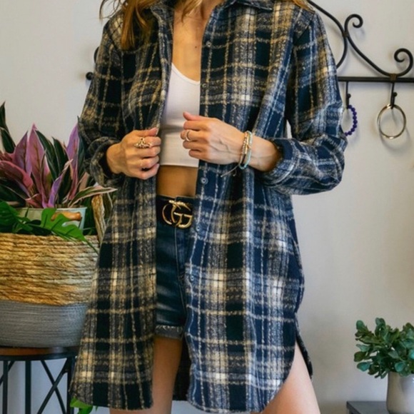 Long Flannel Plaid Shirt - Picture 1 of 8
